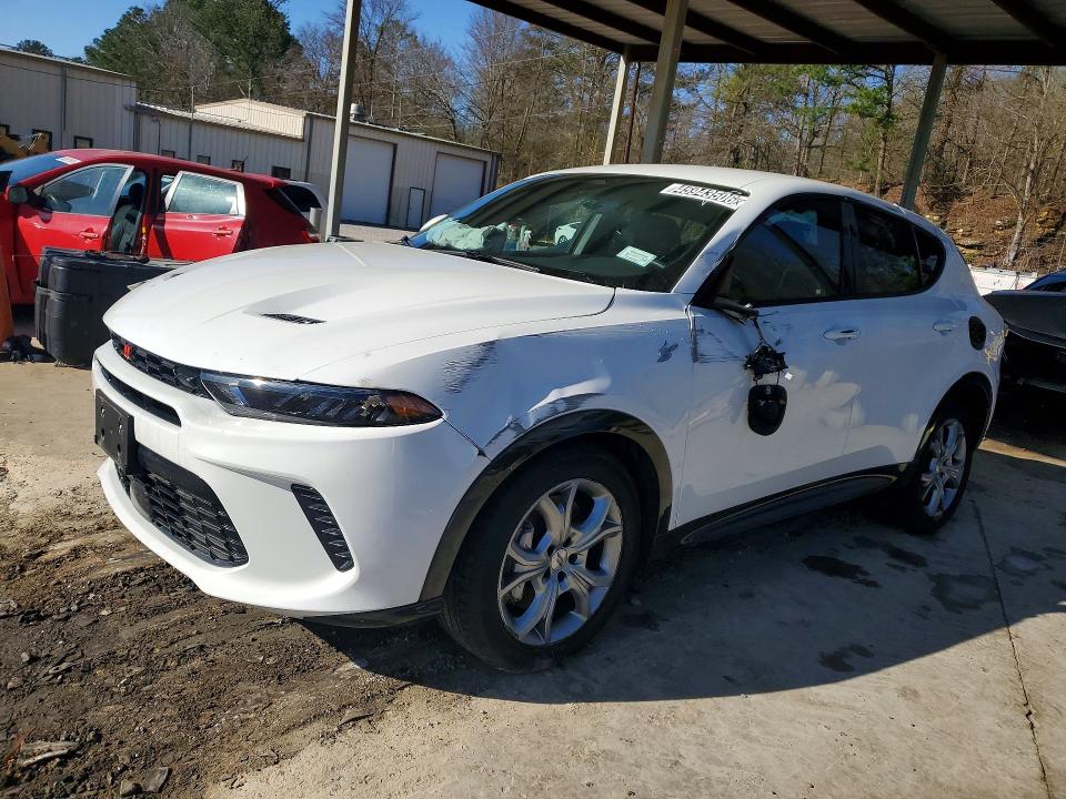 Продажа на аукционе авто 2024 Dodge Hornet, vin: ZACPDFCW5R3A33323, номер лота: 45943506