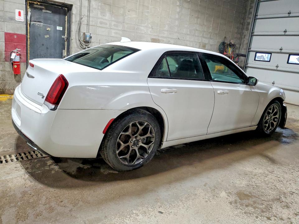2015 Chrysler 300 მანქანა იყიდება აუქციონზე, vin: 2C3CCAGG6FH868378, აუქციონის ნომერი: 41965936