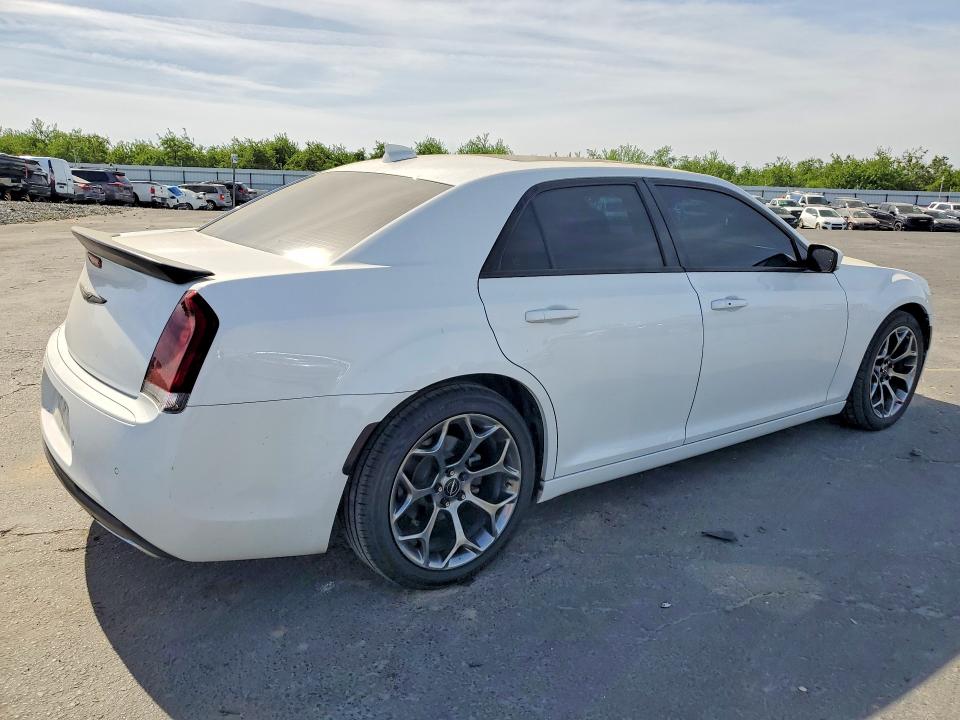 Продажа на аукционе авто 2017 Chrysler 300, vin: 2C3CCABG2HH646737, номер лота: 47890926