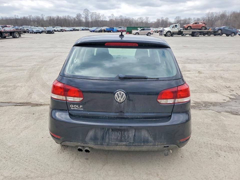 47303616 :رقم المزاد ، WVWDB7AJ1EW003537 vin ، 2014 Volkswagen Golf مزاد بيع