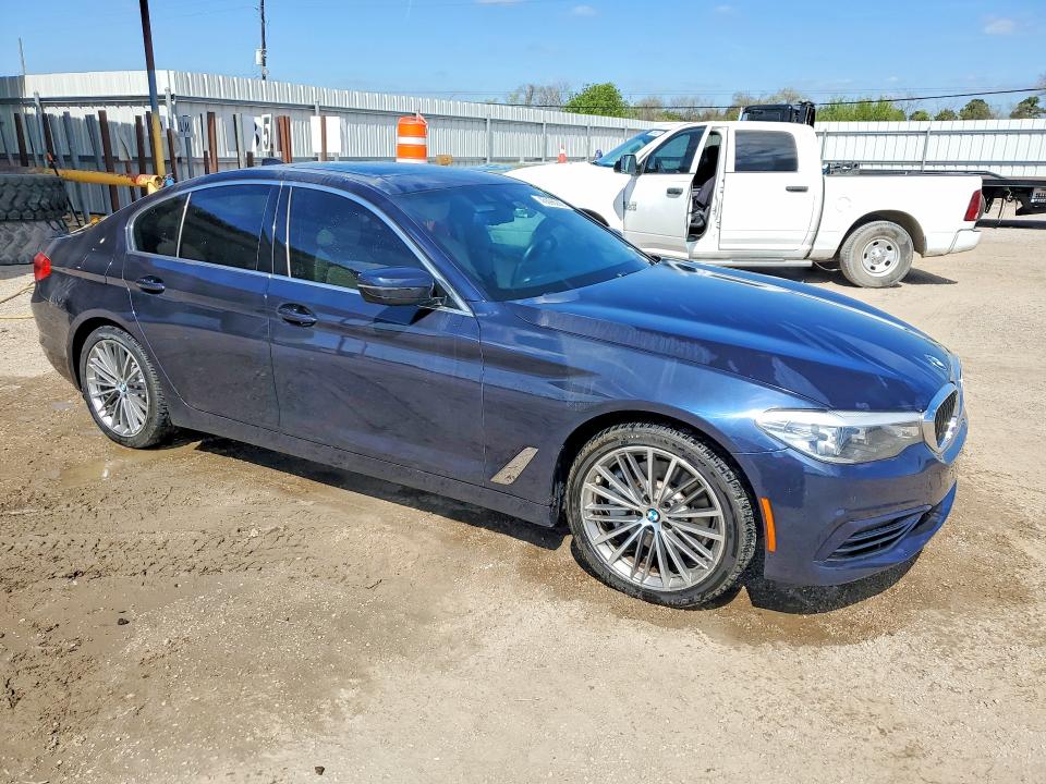 45598206 :رقم المزاد ، WBAJR7C0XLBP96342 vin ، 2020 Bmw 530 مزاد بيع