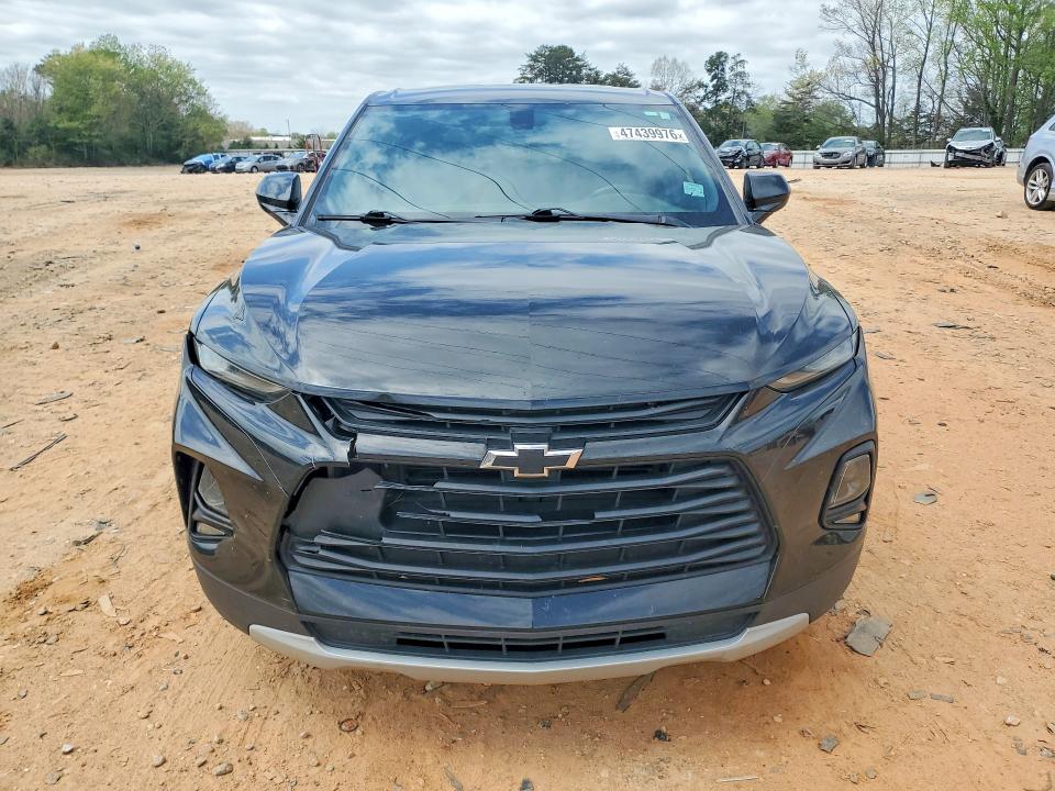 47439976 :رقم المزاد ، 3GNKBBRA8MS502013 vin ، 2021 Chevrolet Blazer مزاد بيع