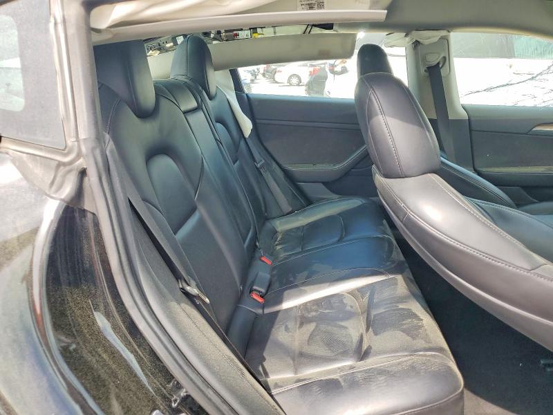 45889126 :رقم المزاد ، 5YJ3E1EA8NF372085 vin ، 2022 Tesla Model 3 مزاد بيع