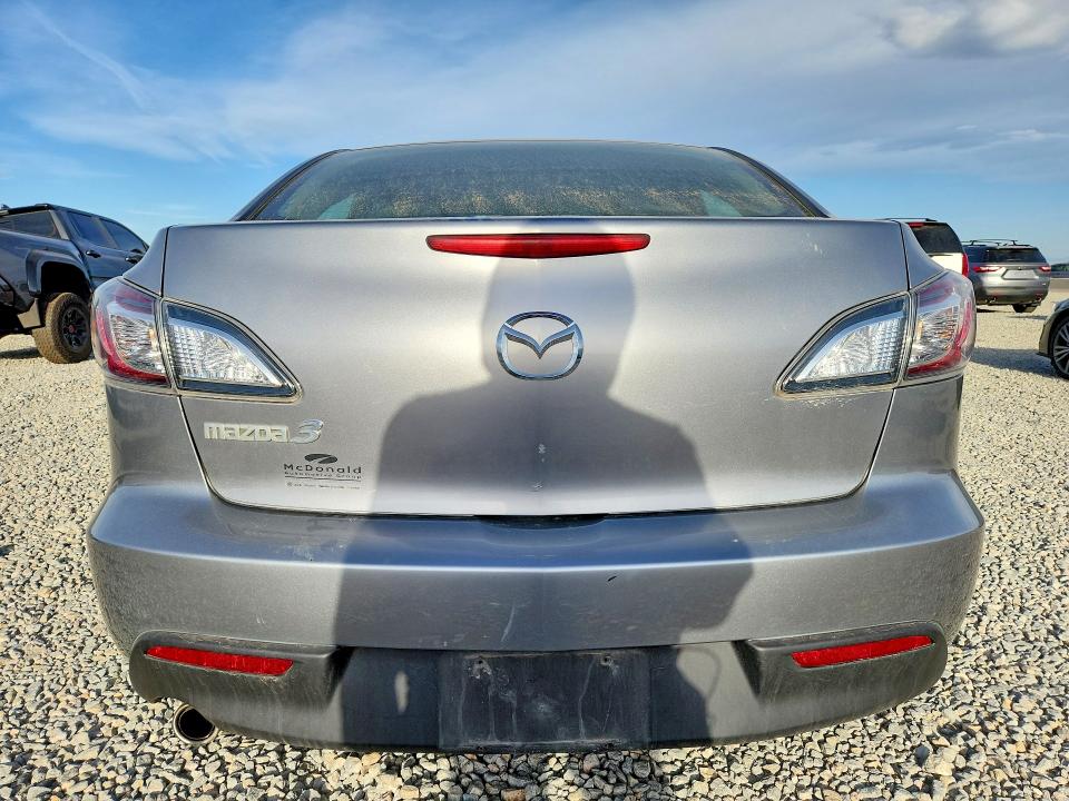 47409356 :رقم المزاد ، JM1BL1VF8B1402512 vin ، 2011 Mazda 3 مزاد بيع