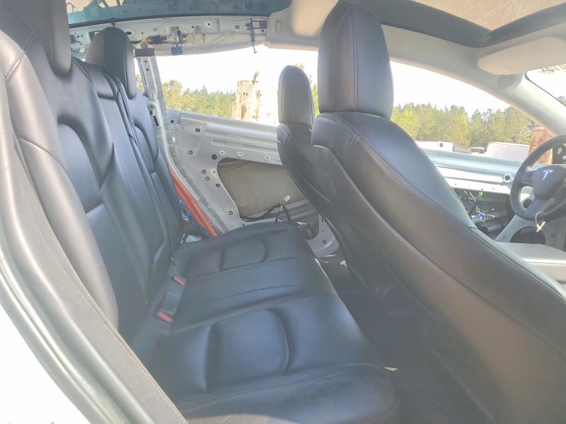 46824616 :رقم المزاد ، 5YJ3E1EB7NF187499 vin ، 2022 Tesla Model 3 مزاد بيع