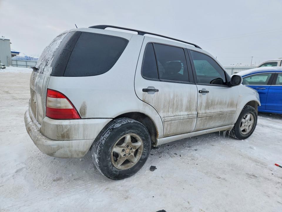 Продажа на аукционе авто 2001 Mercedes-benz Ml, vin: 4JGAB54E71A230756, номер лота: 46091176
