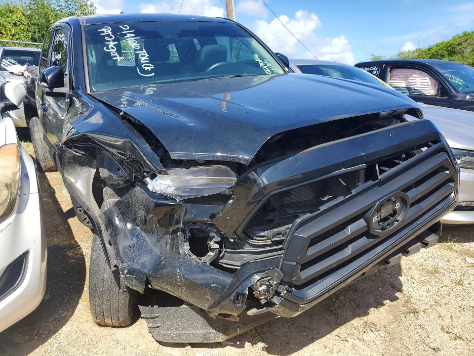 77547995 :رقم المزاد ، 3TYRX5GN7NT062134 vin ، 2022 Toyota Tacoma مزاد بيع