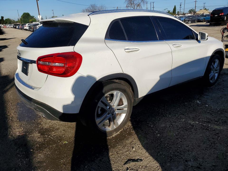Продажа на аукционе авто 2015 Mercedes-benz Gla, vin: WDCTG4EB9FJ151801, номер лота: 45505316