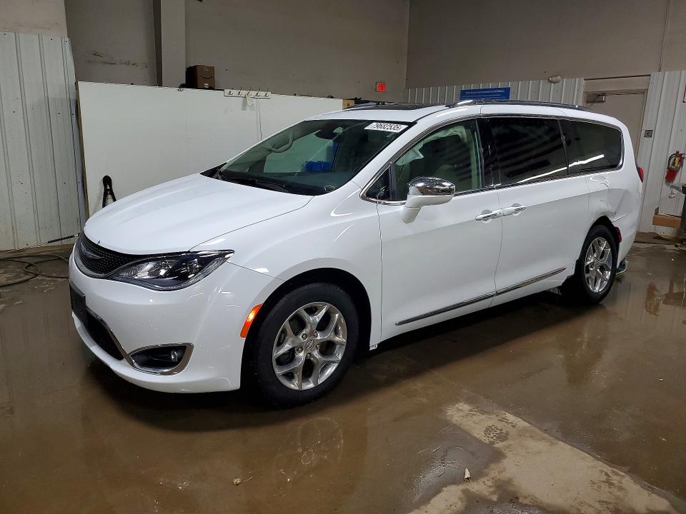 2019 Chrysler Pacifica მანქანა იყიდება აუქციონზე, vin: 2C4RC1GG1KR551733, აუქციონის ნომერი: 79682535