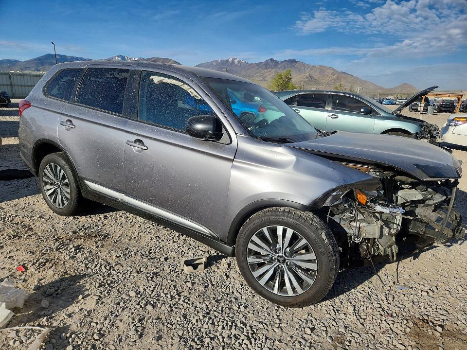 Продаж на аукціоні авто 2020 Mitsubishi Outlander, vin: JA4AZ3A31LZ026542, номер лоту: 47653486