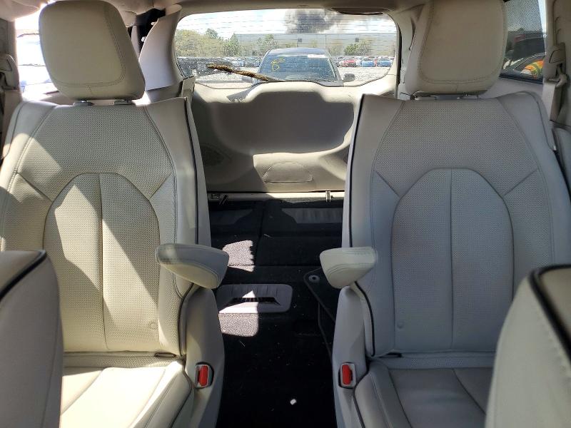 Продажа на аукционе авто 2019 Chrysler Pacifica, vin: 2C4RC1N72KR675688, номер лота: 45448696