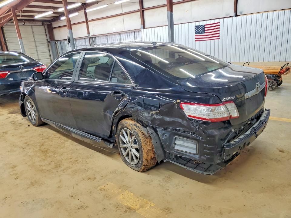 79206565 :رقم المزاد ، 4T1BB3EK8AU117975 vin ، 2010 Toyota Camry Hybrid مزاد بيع