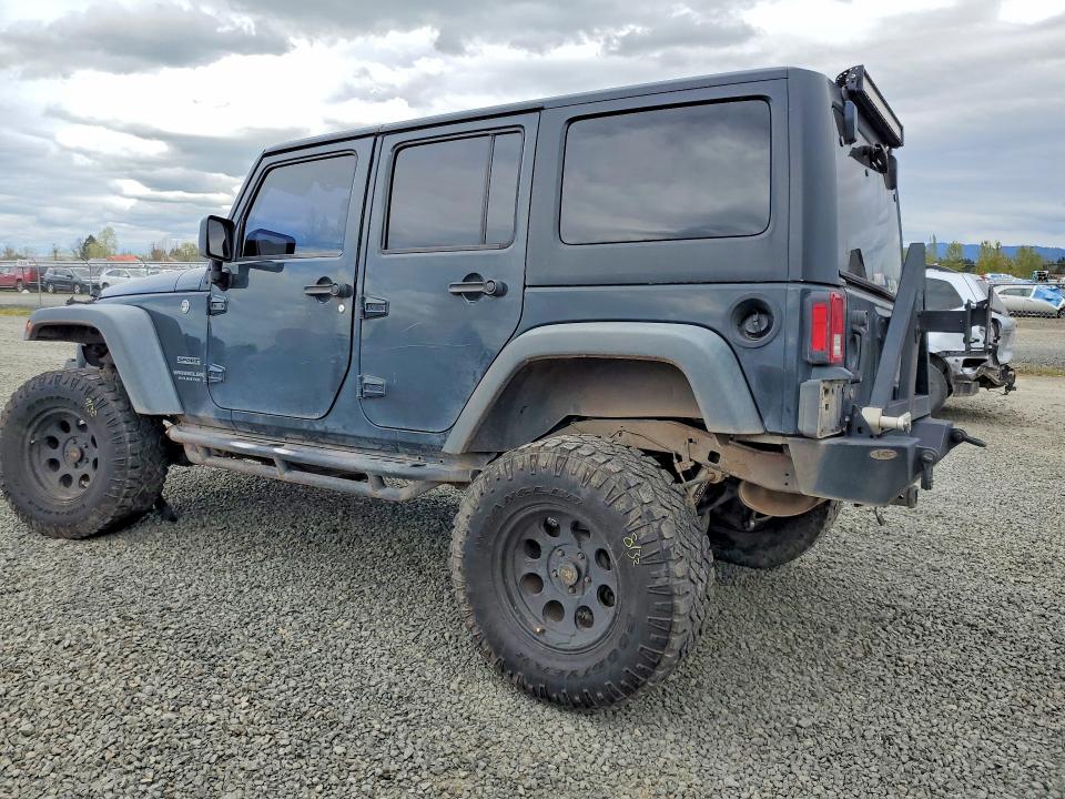 47592516 :رقم المزاد ، 1C4BJWDG4HL645891 vin ، 2017 Jeep Wrangler Unlimited مزاد بيع