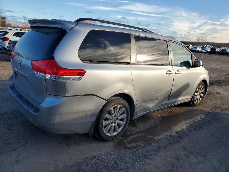 Aukcja sprzedaży 2012 Toyota Sienna, vin: 5TDJK3DC1CS034664, numer aukcji: 41760586