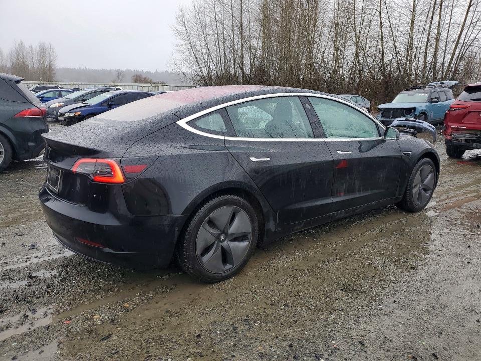 2018 Tesla Model 3 მანქანა იყიდება აუქციონზე, vin: 5YJ3E1EA2JF018556, აუქციონის ნომერი: 41929506
