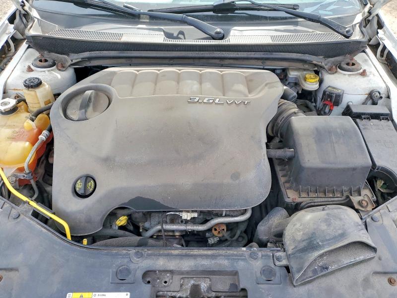 79444145 :رقم المزاد ، 1C3CCBAG7DN722400 vin ، 2013 Chrysler 200 مزاد بيع