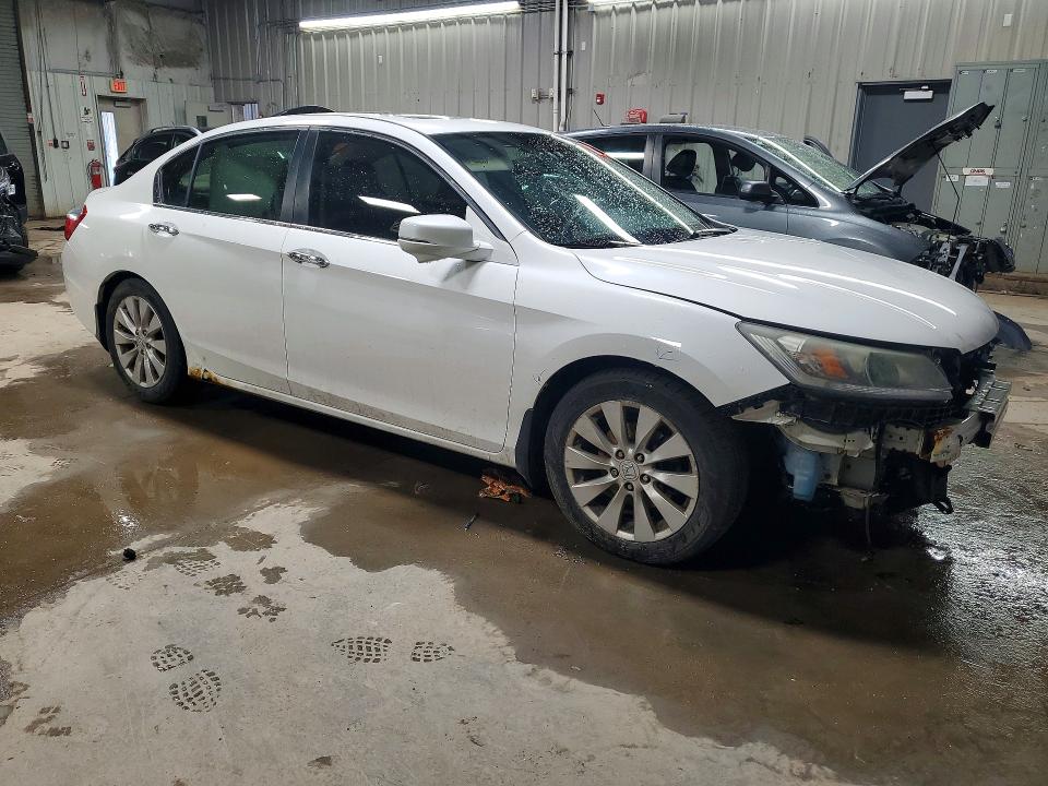 41735096 :رقم المزاد ، 1HGCR2F82EA113088 vin ، 2014 Honda Accord مزاد بيع