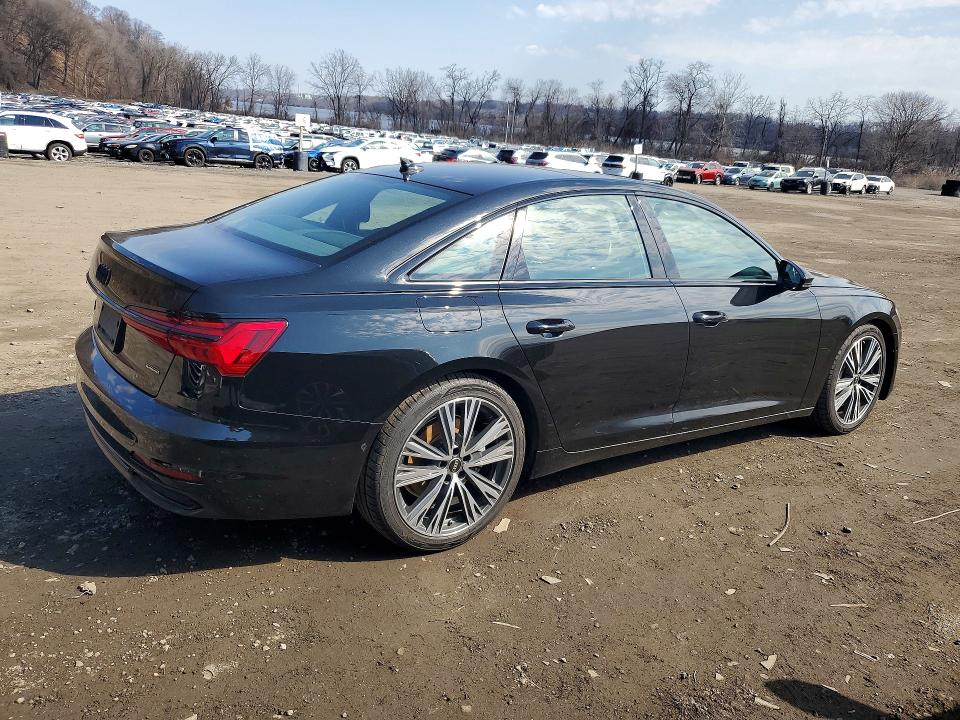 47556056 :رقم المزاد ، WAUD3BF25PN051615 vin ، 2023 Audi A6 مزاد بيع