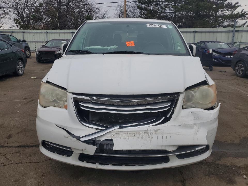 2014 Chrysler Town & Country მანქანა იყიდება აუქციონზე, vin: 2C4RC1BG0ER399469, აუქციონის ნომერი: 79247825