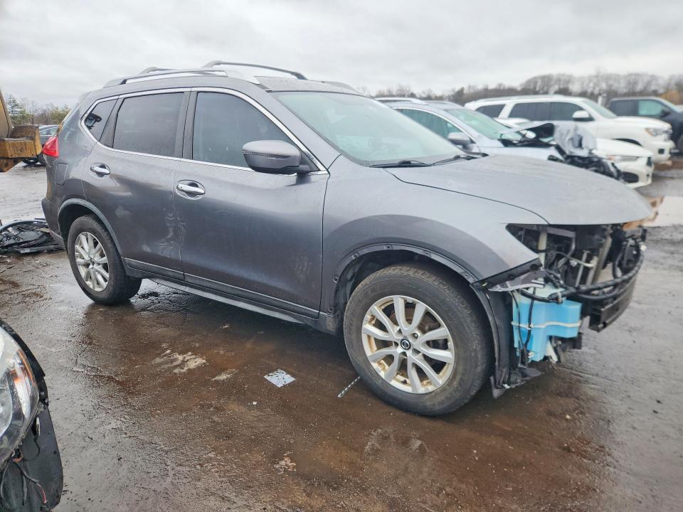 79209035 :رقم المزاد ، KNMAT2MT8HP605947 vin ، 2017 Nissan Rogue مزاد بيع