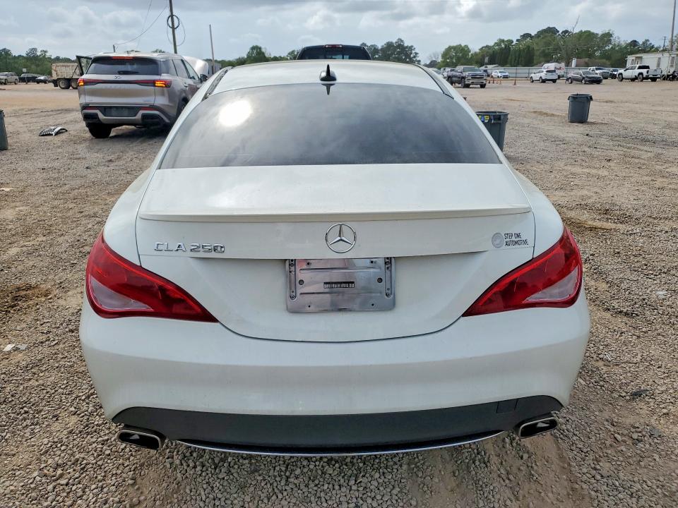 2015 Mercedes-benz Cla მანქანა იყიდება აუქციონზე, vin: WDDSJ4EB0FN205732, აუქციონის ნომერი: 47764696