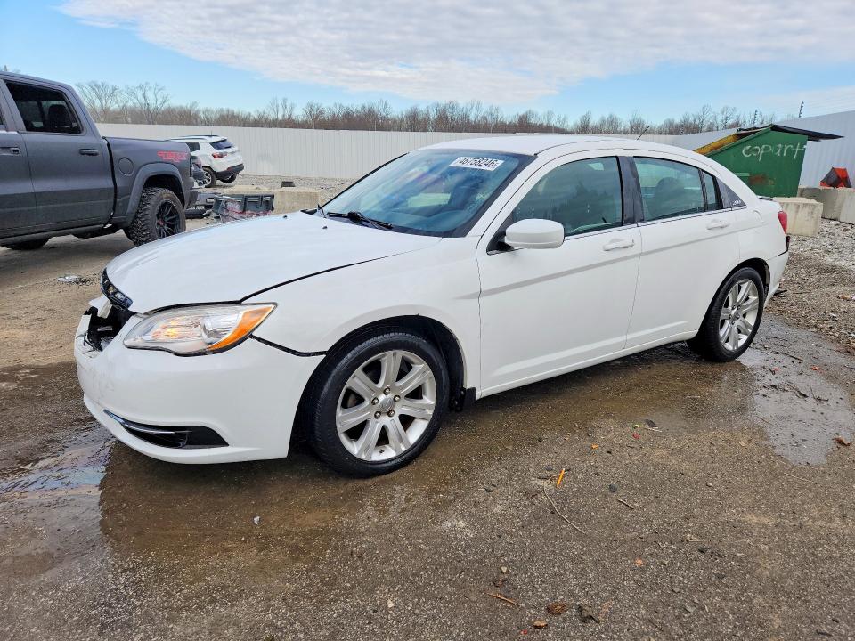 2013 Chrysler 200 მანქანა იყიდება აუქციონზე, vin: 1C3CCBBB7DN611669, აუქციონის ნომერი: 46758246