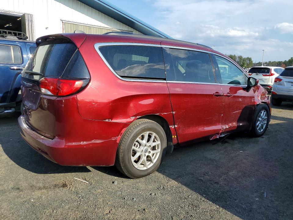 47889346 :رقم المزاد ، 2C4RC1DG0MR520920 vin ، 2021 Chrysler Voyager مزاد بيع