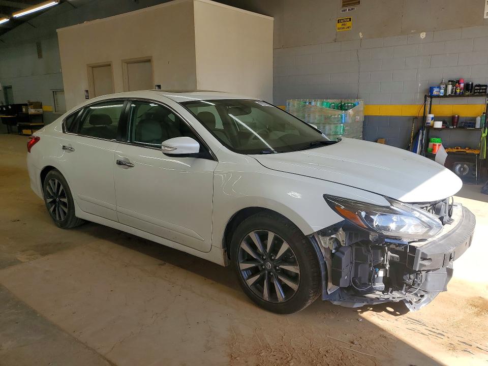2016 Nissan Altima მანქანა იყიდება აუქციონზე, vin: 1N4AL3AP4GC277015, აუქციონის ნომერი: 47879546