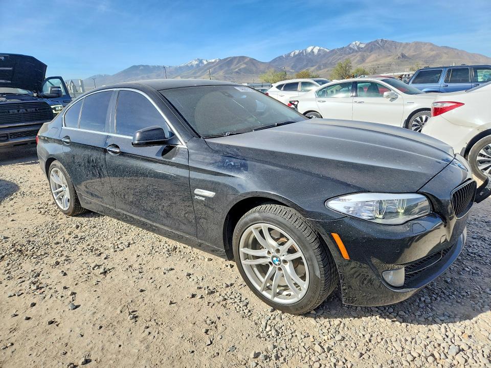 46947156 :رقم المزاد ، WBAXH5C57CDW06997 vin ، 2012 Bmw 528 مزاد بيع