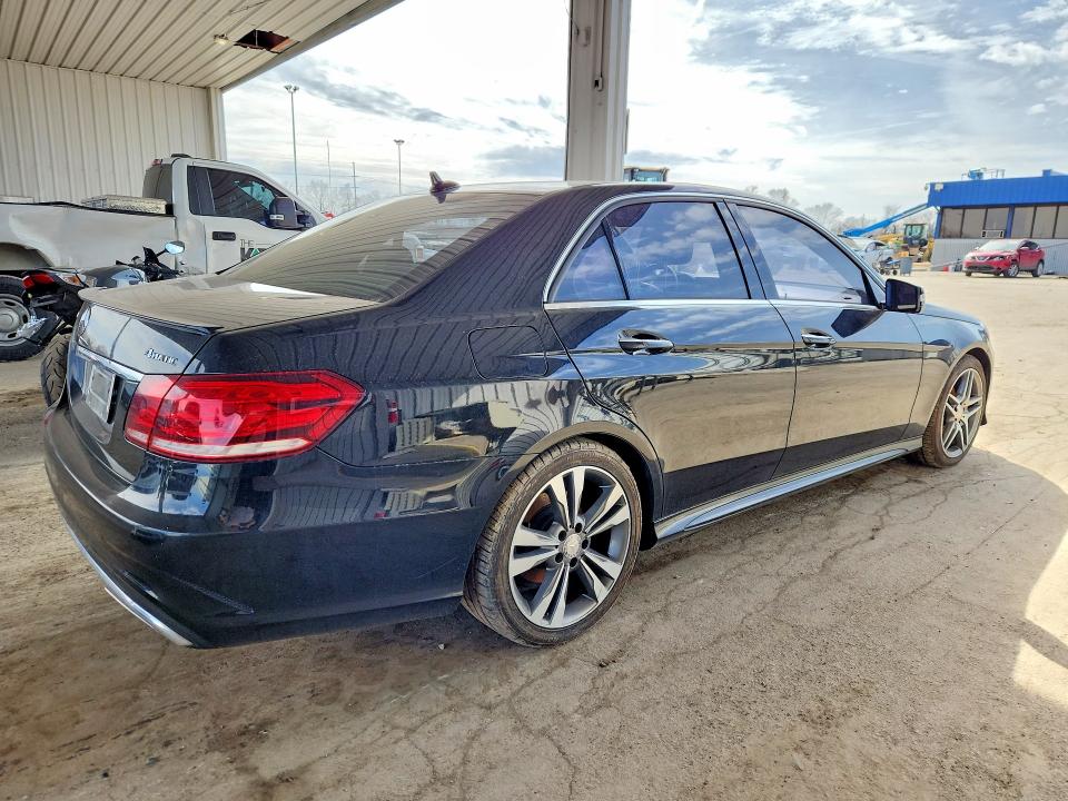 47435886 :رقم المزاد ، WDDHF8JB9GB233377 vin ، 2016 Mercedes-benz E مزاد بيع