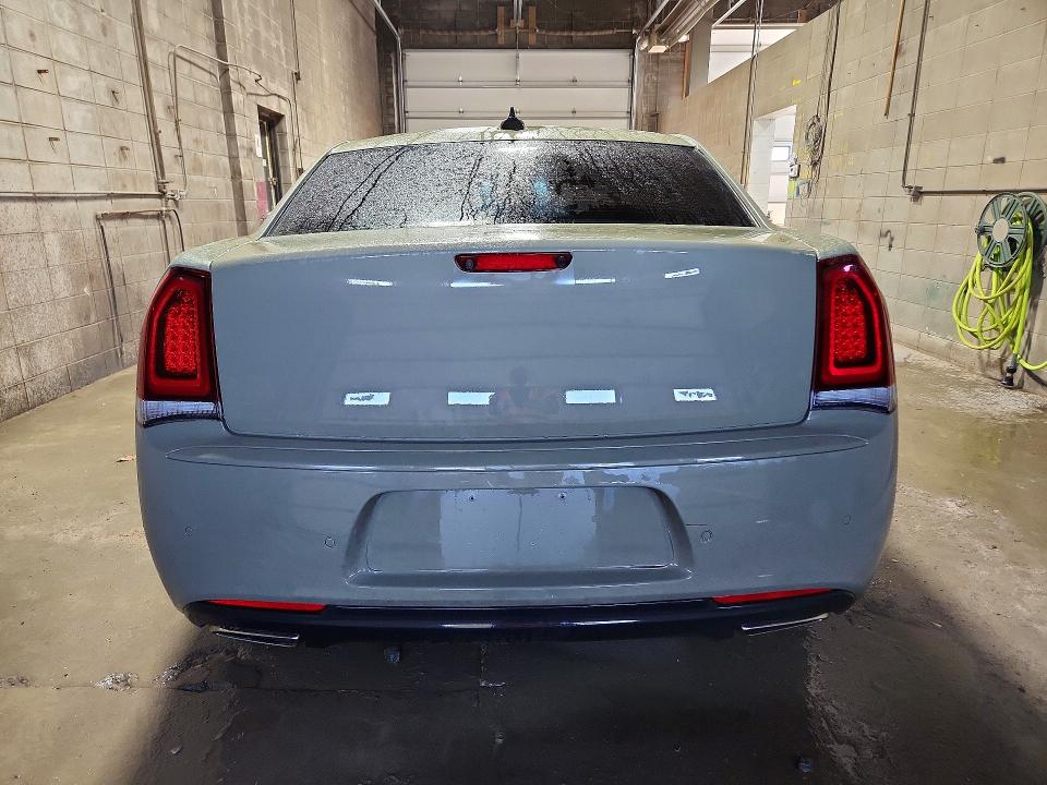 Продажа на аукционе авто 2022 Chrysler 300, vin: 2C3CCABG7NH228962, номер лота: 46485646