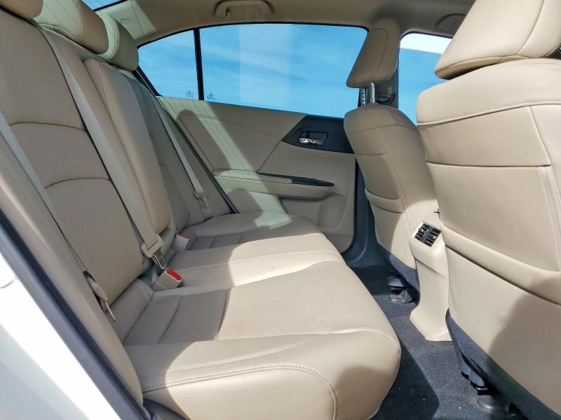 Продаж на аукціоні авто 2016 Honda Accord, vin: 1HGCR3F95GA010281, номер лоту: 46560866