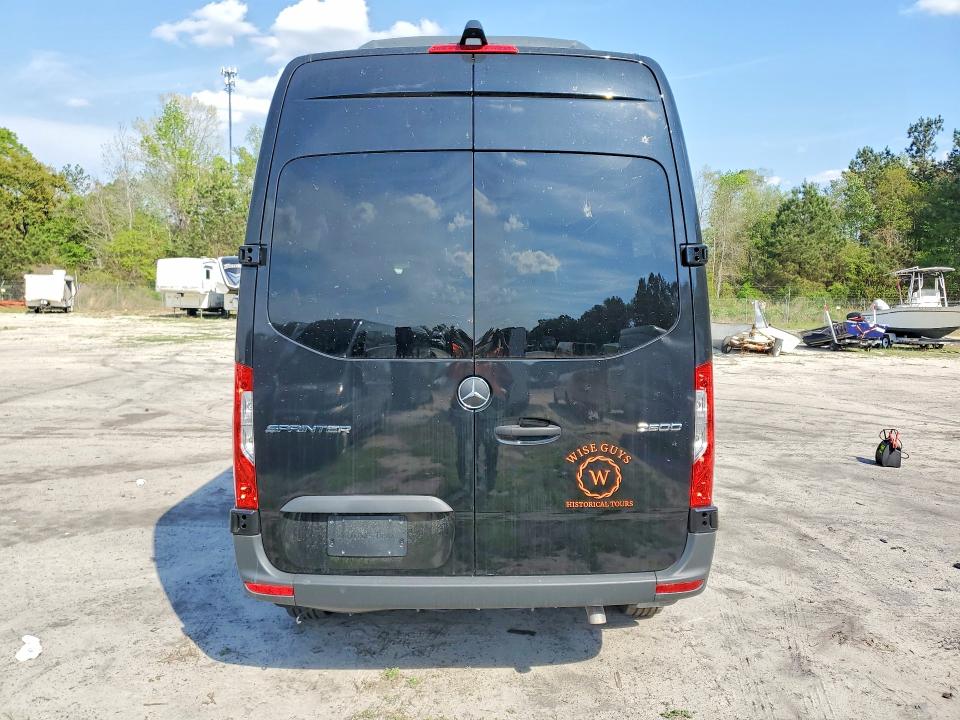 46906206 :رقم المزاد ، W1Z4NFHY0RP737890 vin ، 2024 Mercedes-benz Sprinter مزاد بيع