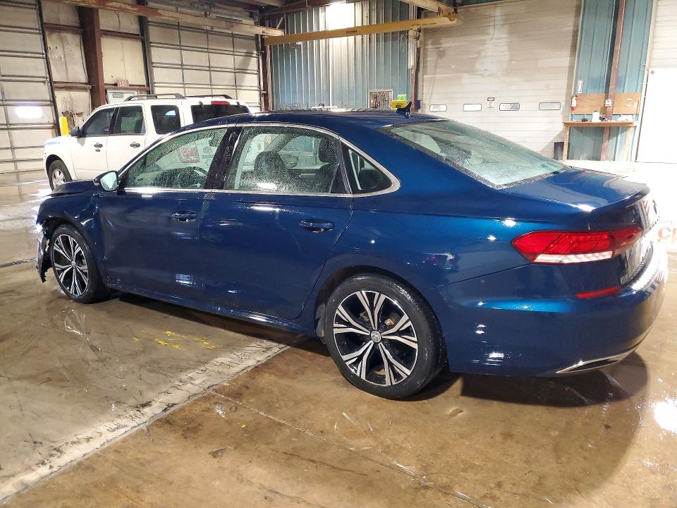 79390215 :رقم المزاد ، 1VWSA7A32NC001645 vin ، 2022 Volkswagen Passat مزاد بيع