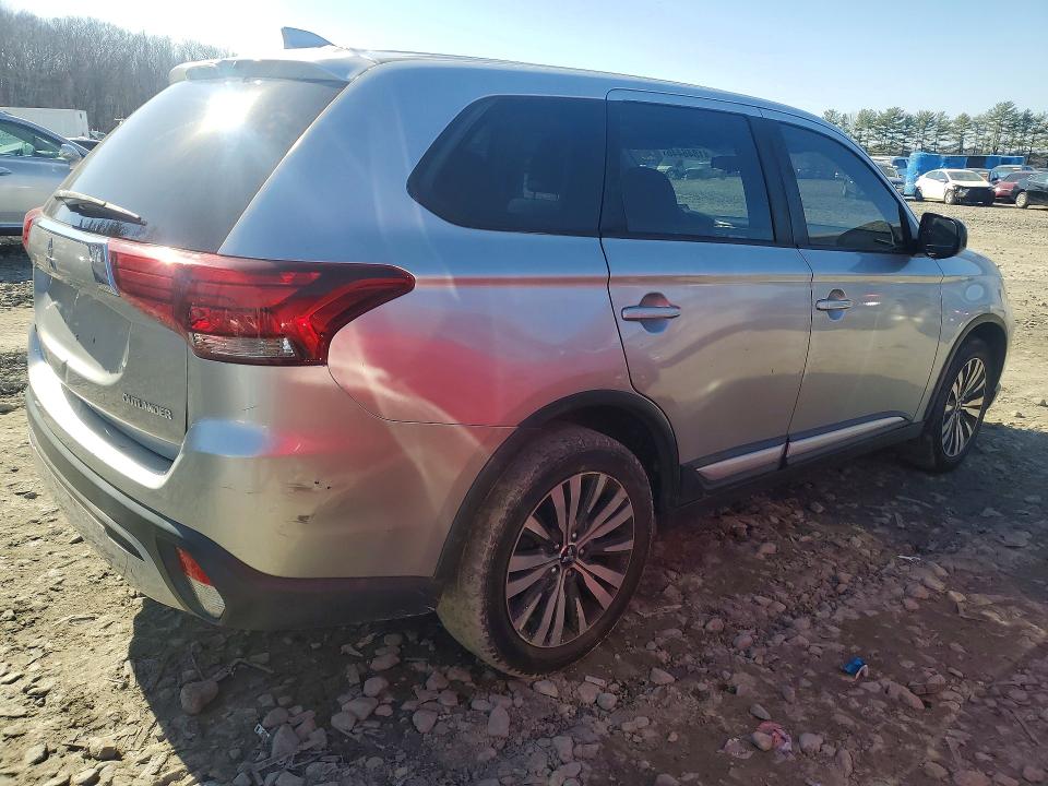 Продаж на аукціоні авто 2019 Mitsubishi Outlander, vin: JA4AD2A39KZ009009, номер лоту: 41846446