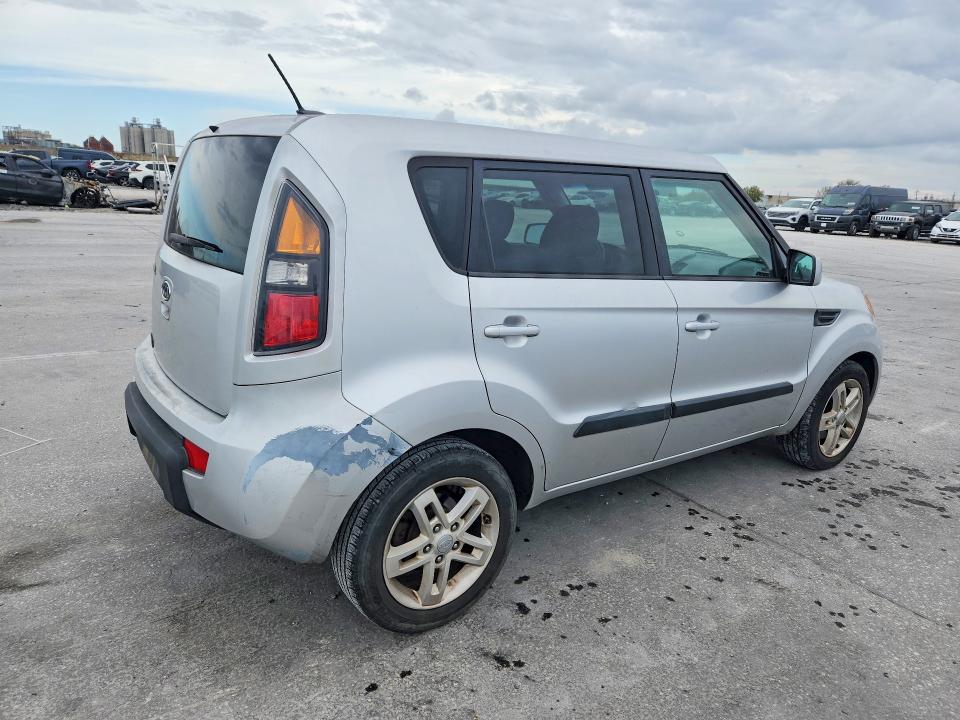 78663375 :رقم المزاد ، KNDJT2A29B7712332 vin ، 2011 Kia Soul مزاد بيع
