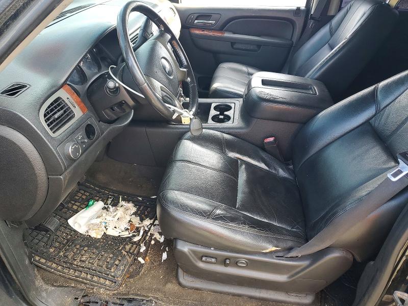 46982226 :رقم المزاد ، 1GNSKJE79DR251185 vin ، 2013 Chevrolet Suburban مزاد بيع