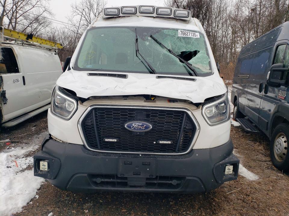 2023 Ford Transit მანქანა იყიდება აუქციონზე, vin: 1FDBR1CG3PKA18239, აუქციონის ნომერი: 76627135