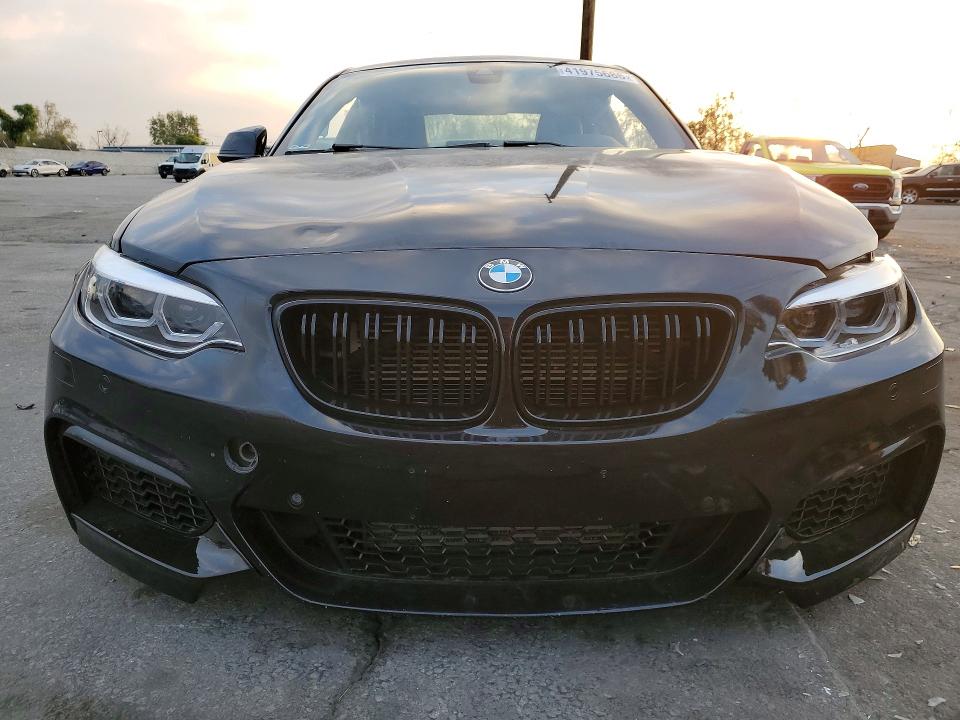 41975686 :رقم المزاد ، WBA1J7C50FV358709 vin ، 2015 Bmw M235i مزاد بيع