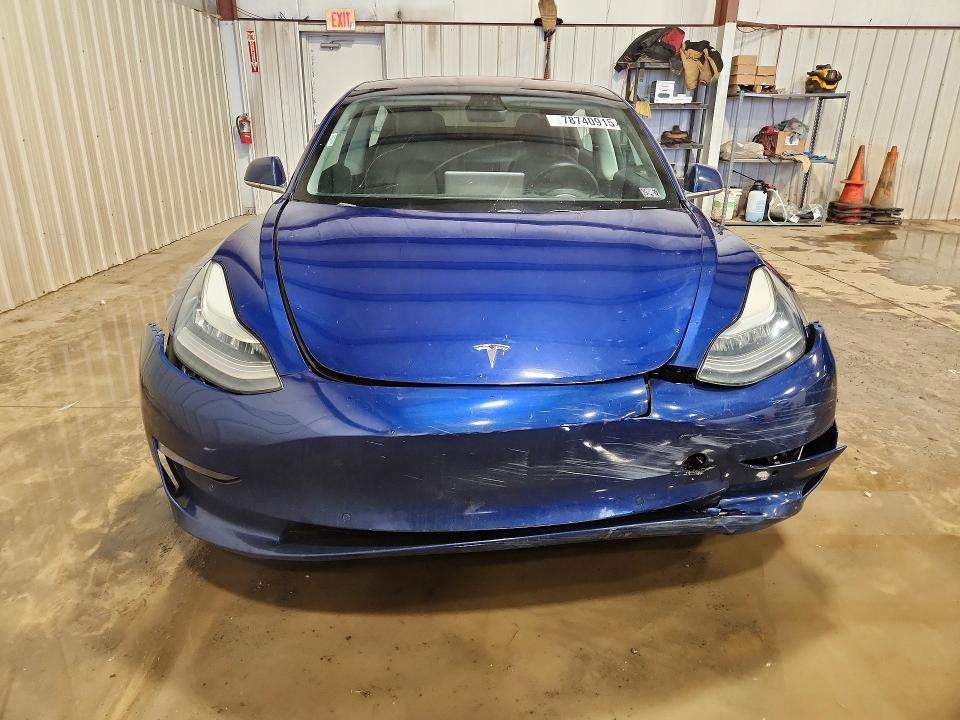 2018 Tesla Model 3 მანქანა იყიდება აუქციონზე, vin: 5YJ3E1EA0JF160310, აუქციონის ნომერი: 78740915
