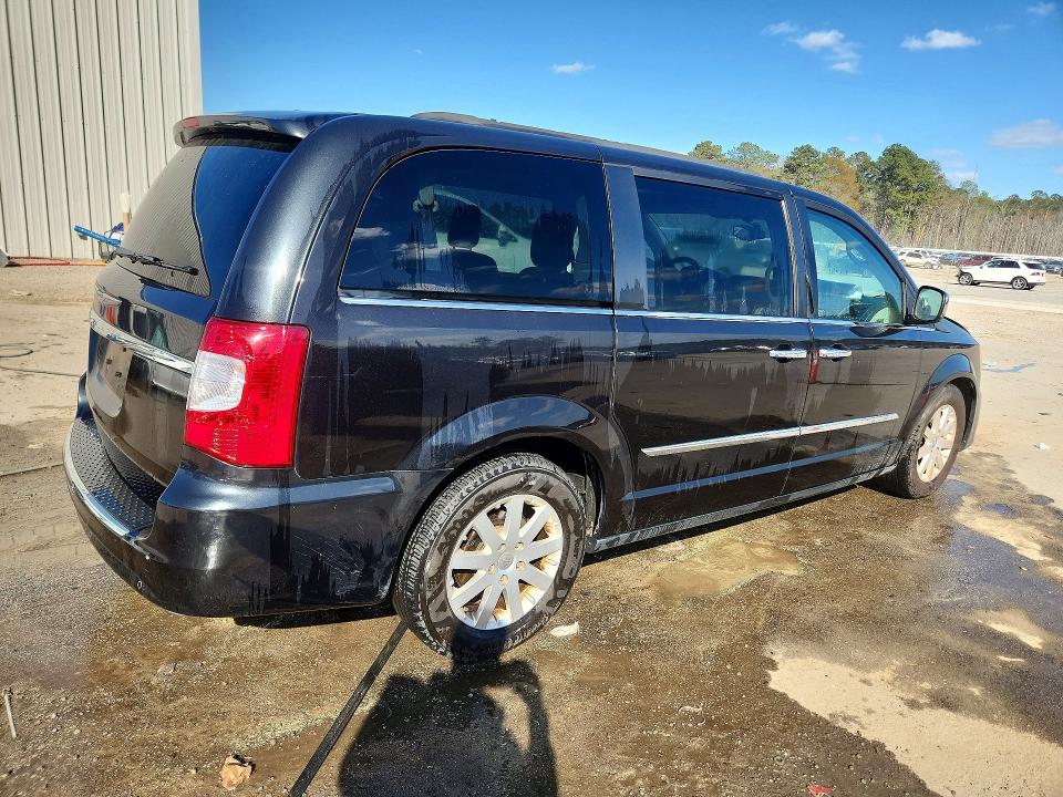 2011 Chrysler Town & Country მანქანა იყიდება აუქციონზე, vin: 2A4RR8DG2BR803530, აუქციონის ნომერი: 46048676