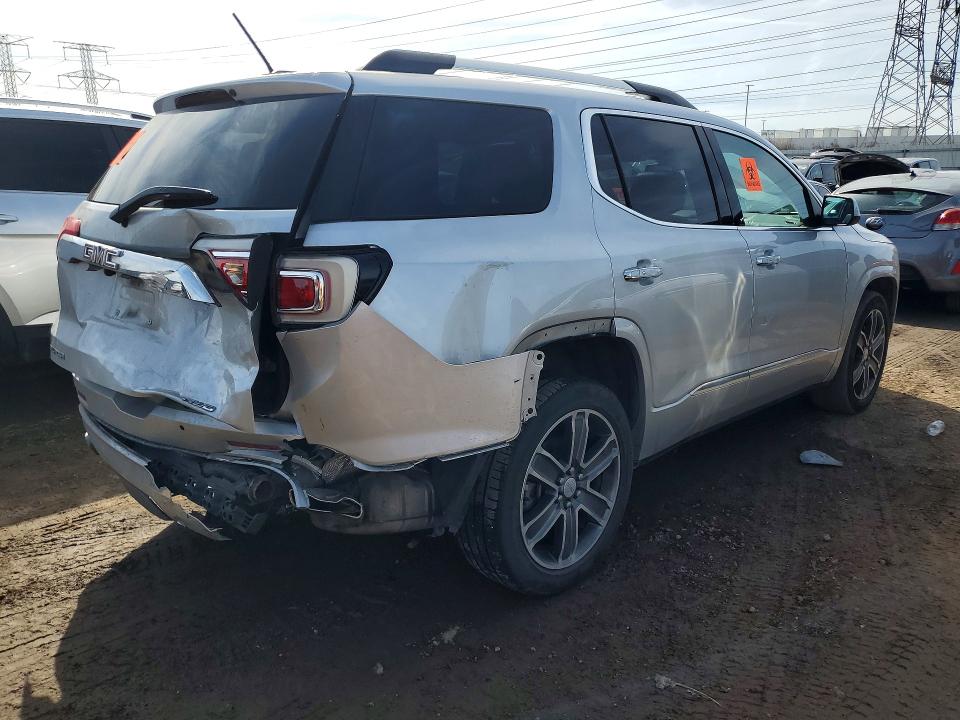 46731036 :رقم المزاد ، 1GKKNXLS5JZ109670 vin ، 2018 Gmc Acadia مزاد بيع