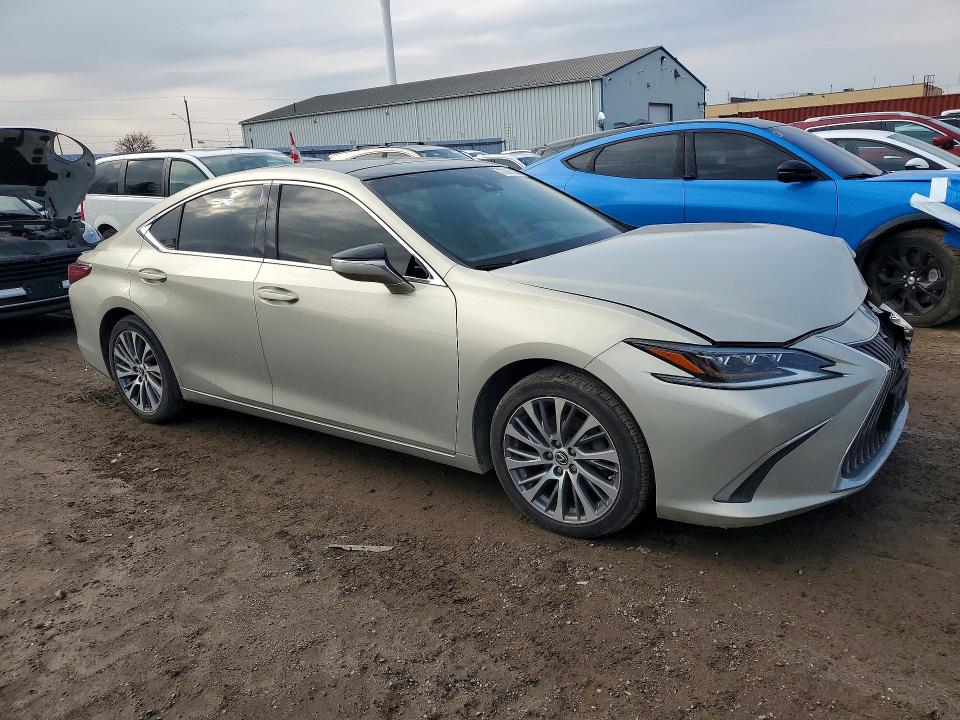 77296195 :رقم المزاد ، 58ABZ1B15KU014440 vin ، 2019 Lexus Es مزاد بيع