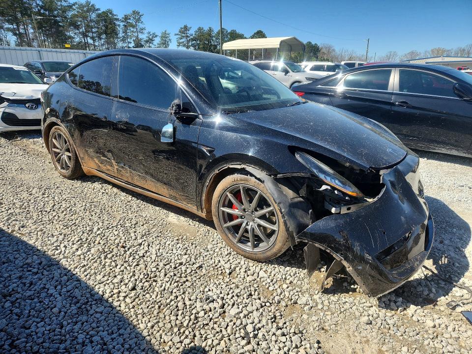 Продажа на аукционе авто 2021 Tesla Model Y, vin: 5YJYGDEF1MF081908, номер лота: 46370256