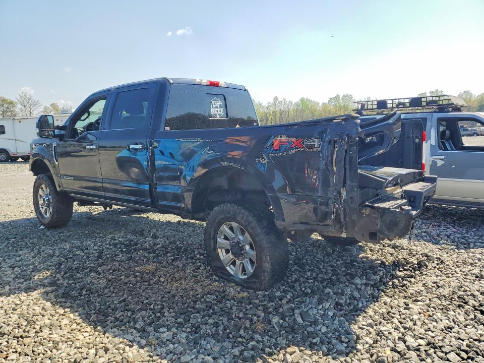 47577526 :رقم المزاد ، 1FT8W3BT5JEC23486 vin ، 2018 Ford F350 مزاد بيع