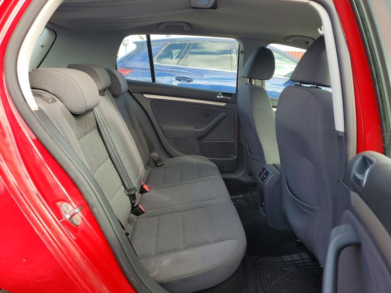 2008 Volkswagen Rabbit 2.5 4dr Hatch მანქანა იყიდება აუქციონზე, vin: WVWDA71K98W317002, აუქციონის ნომერი: 79896015