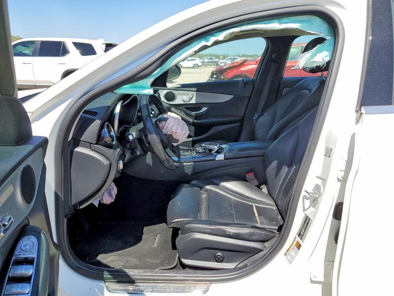 2016 Mercedes-benz C მანქანა იყიდება აუქციონზე, vin: 55SWF4KB6GU108163, აუქციონის ნომერი: 46943886