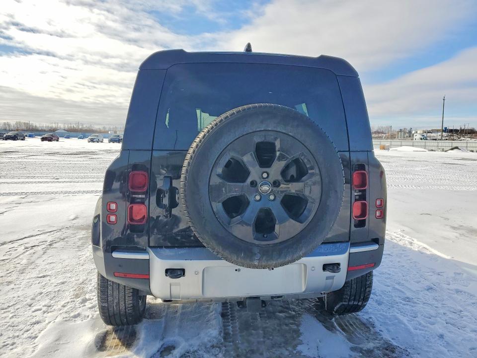 2025 Land Rover Defender მანქანა იყიდება აუქციონზე, vin: SALEJ7EX2S2357875, აუქციონის ნომერი: 41956366