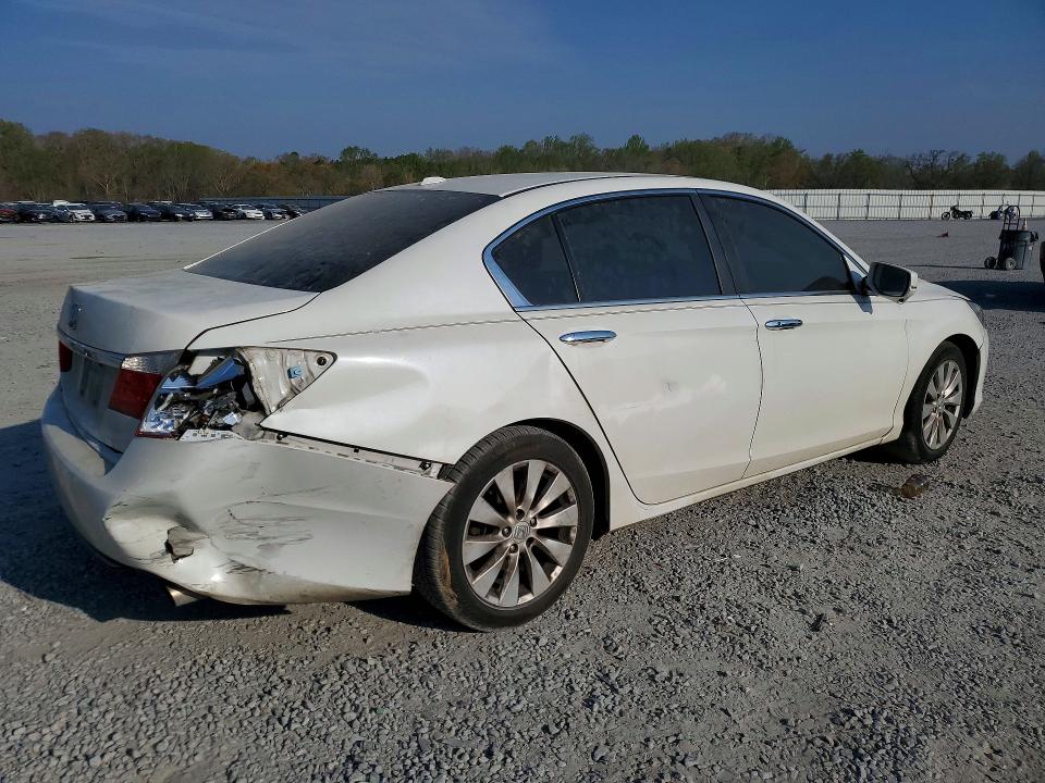 47433826 :رقم المزاد ، 1HGCR2F87DA004768 vin ، 2013 Honda Accord مزاد بيع