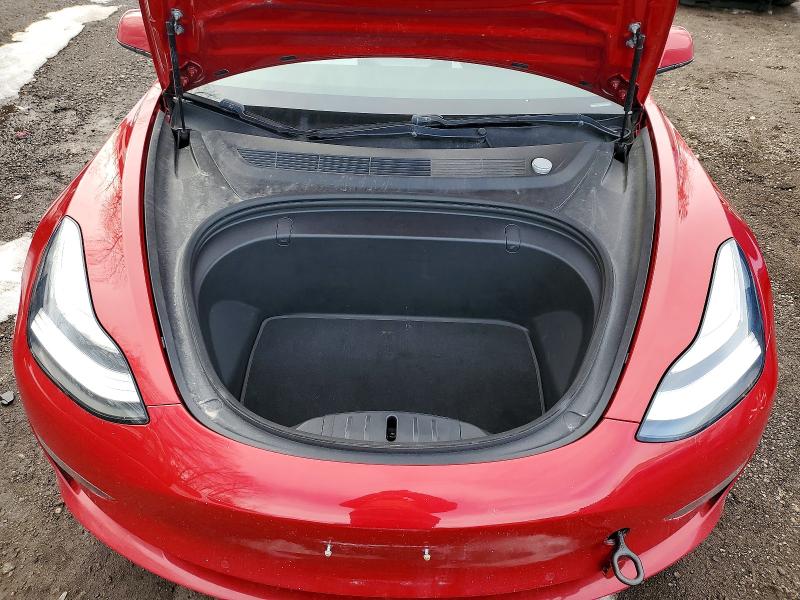 41815226 :رقم المزاد ، 5YJ3E1EB3JF134860 vin ، 2018 Tesla Model 3 مزاد بيع